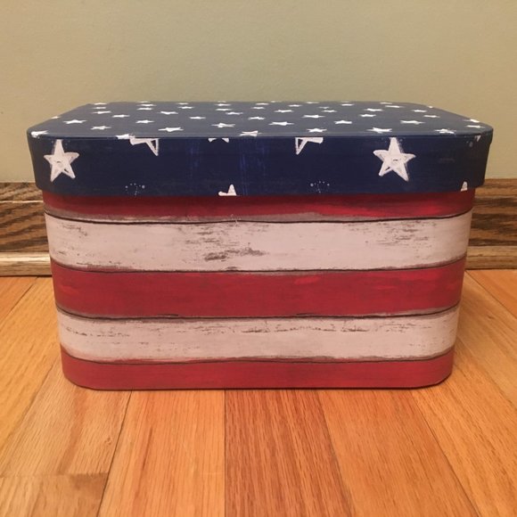 american flag storage case (10.55" x 7.80" x 6.06") - Picture 3 of 3